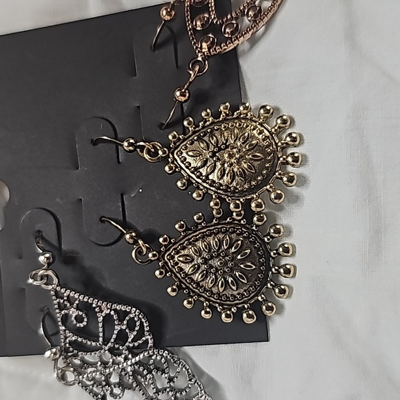 BRAND NEW 3 sets of Bohemian Style Dangle Earrings - Picture 3 of 4